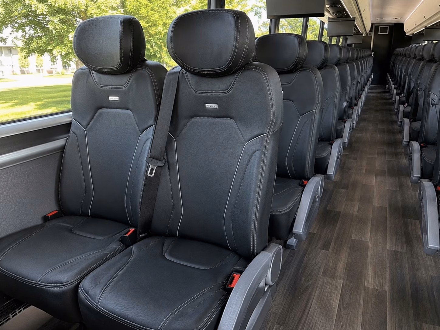 charter buses and minibuses for melbourne stem field trips