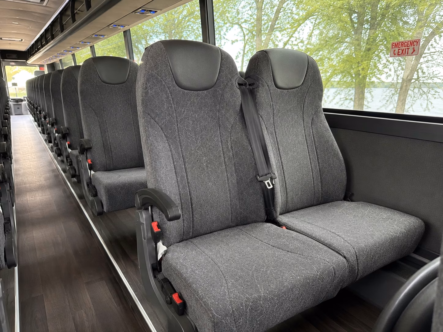 how where and when you re traveling affects melbourne charter bus rates